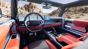 GMC Hummer X concept - interior overview