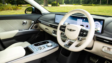 Genesis GV60 - interior