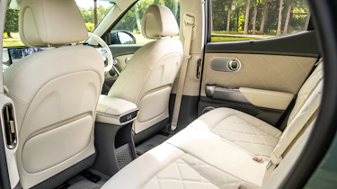 Genesis GV60 - rear seats