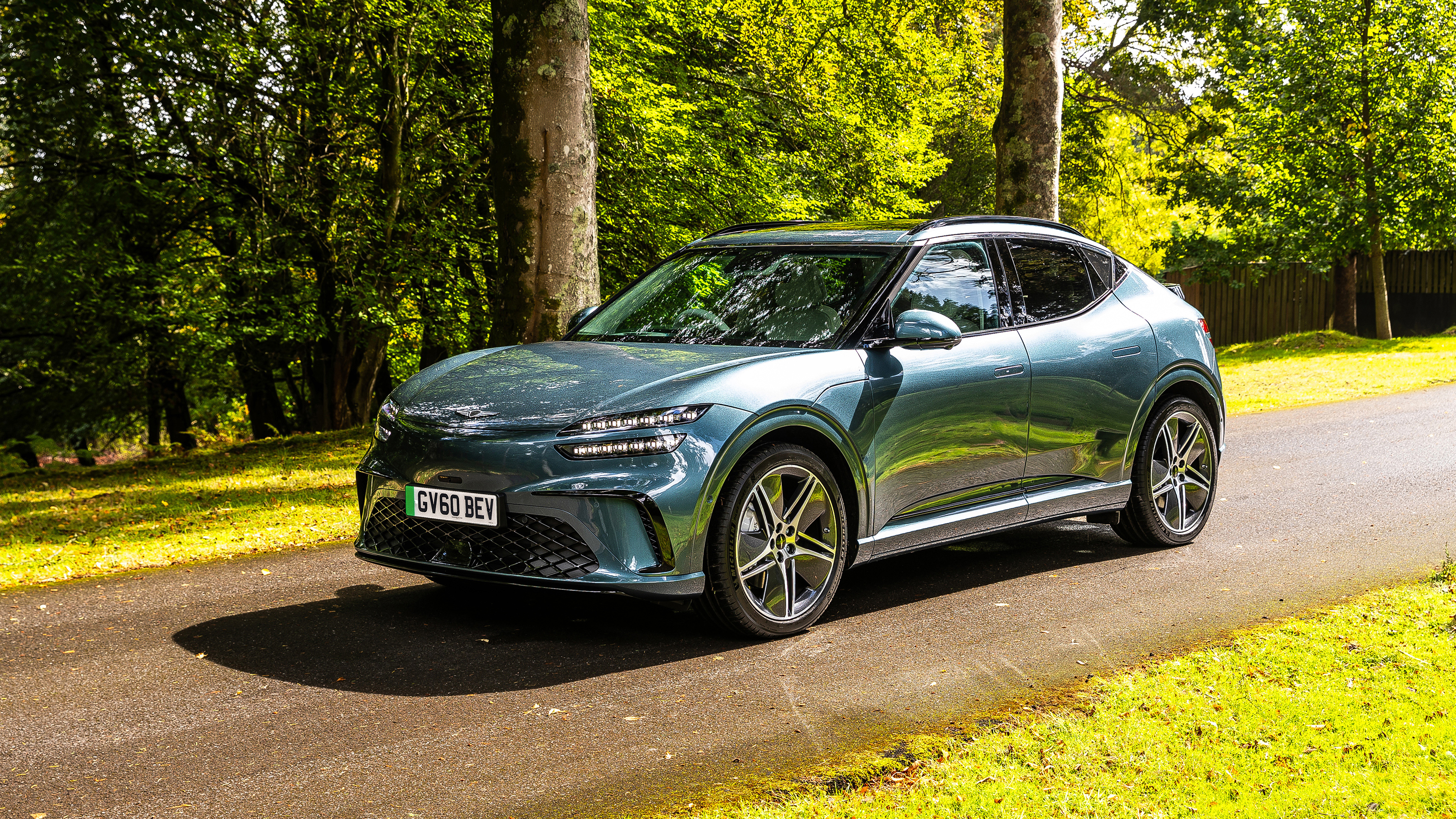 Genesis GV60 - front static