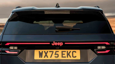 Jeep Compass - tailgate