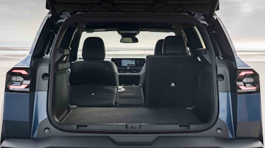 Jeep Compass - boot, seats partially folded