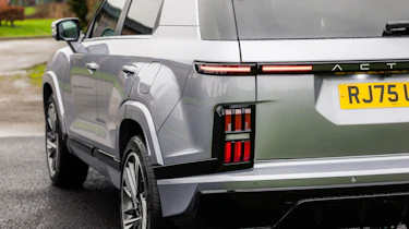 KGM Actyon Hybrid - rear detail