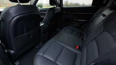 KGM Actyon Hybrid - rear seats