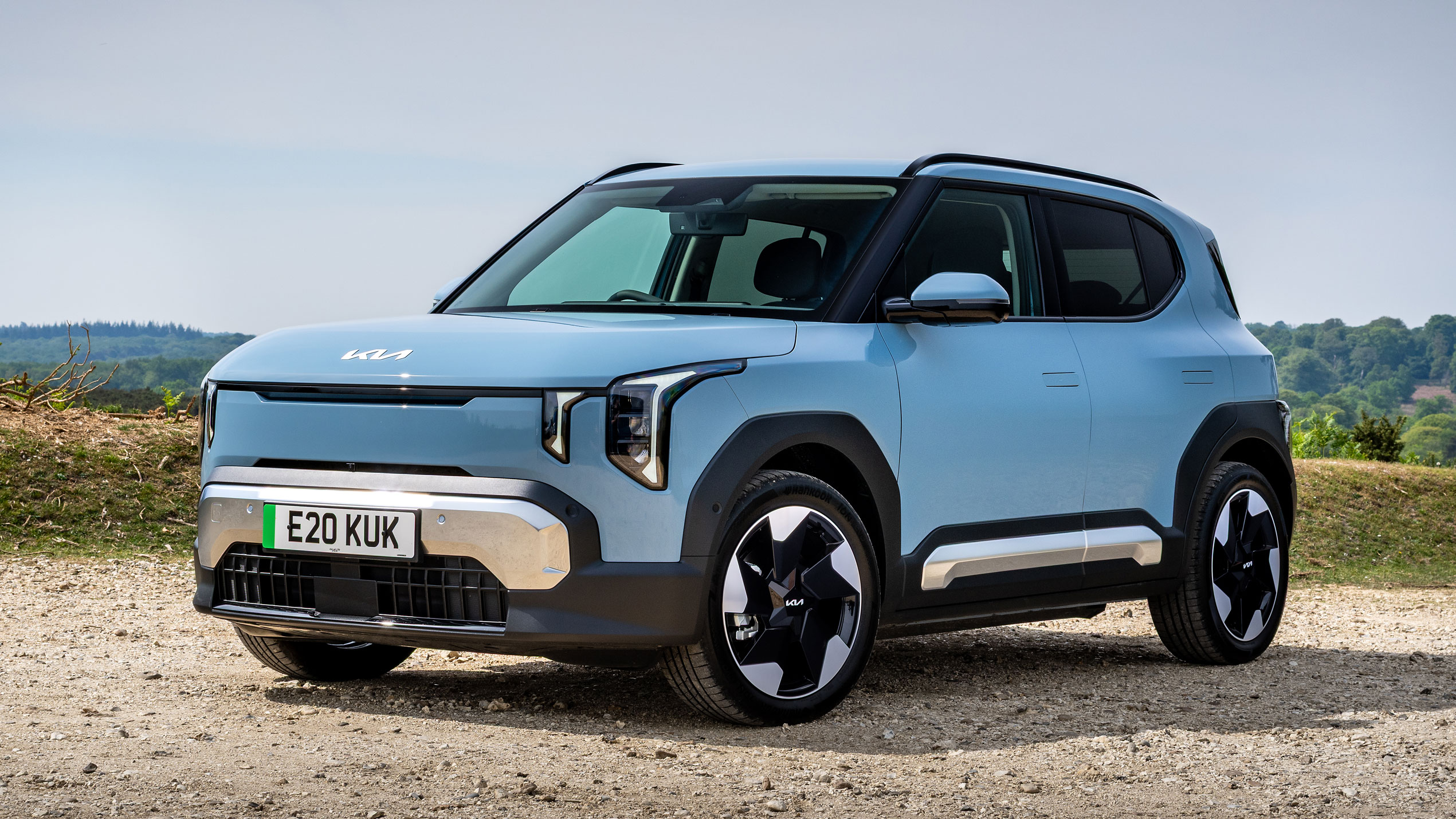 Kia EV2 UK - front static