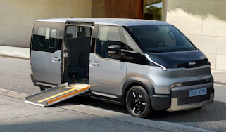 Kia PV5 WAV - front
