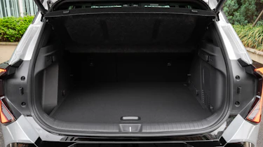 Kia Seltos - boot
