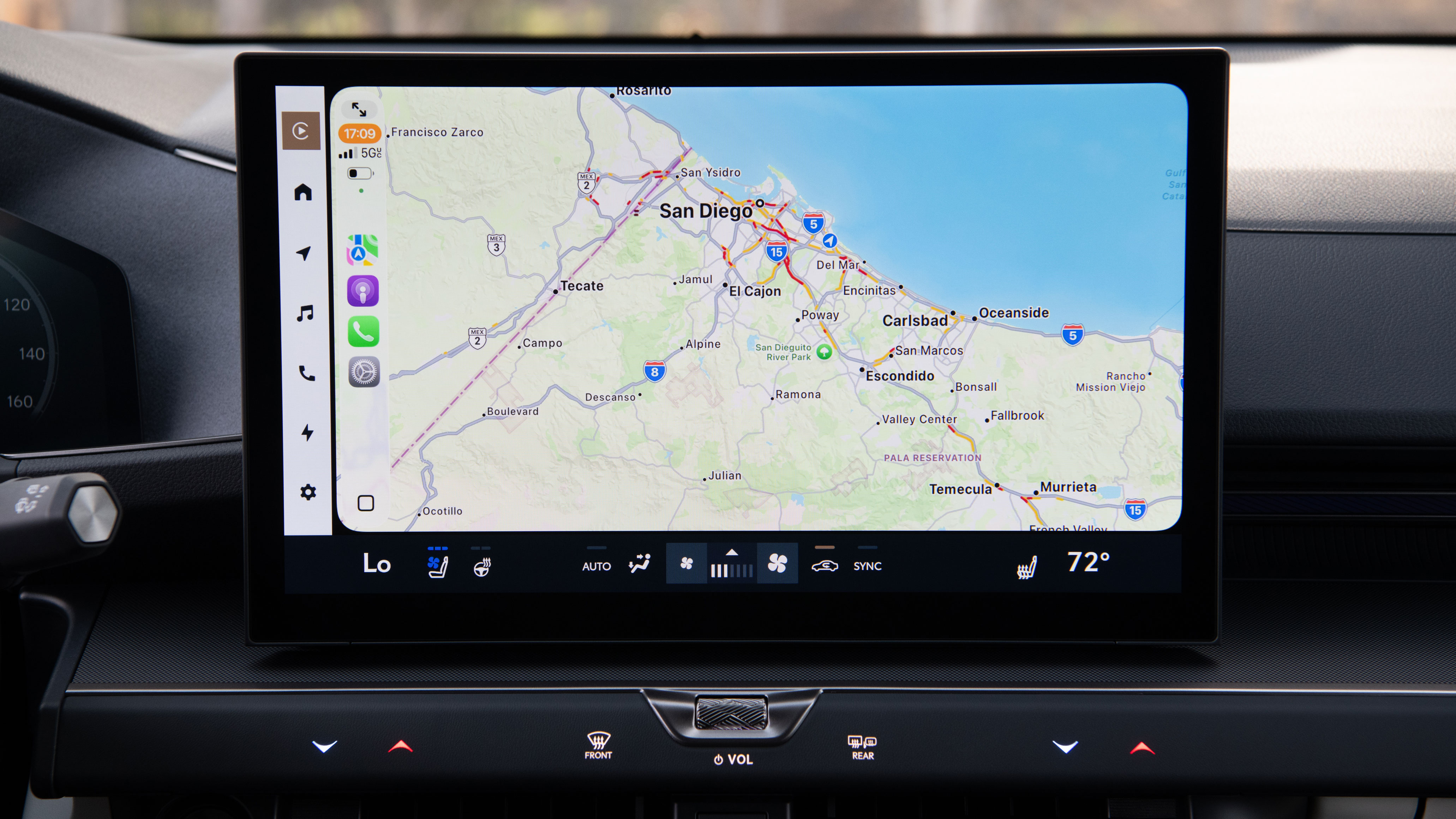 Lexus ES - screen