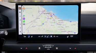 Lexus ES - screen