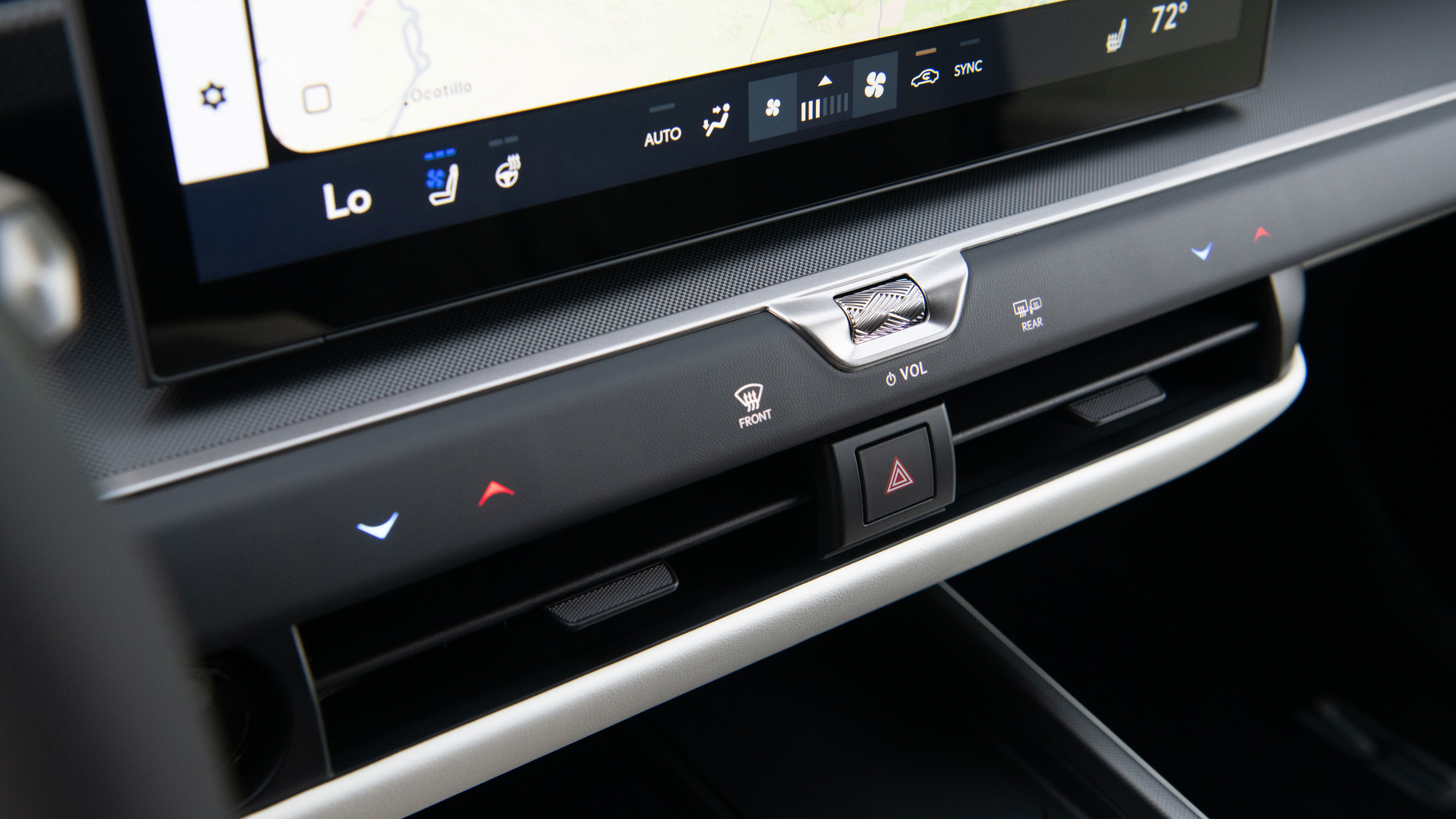 Lexus ES - centre console