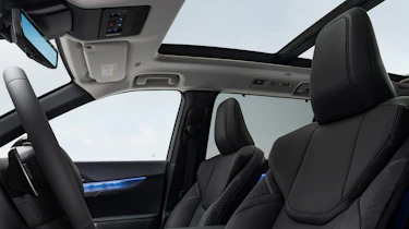 Lexus TZ - front seats