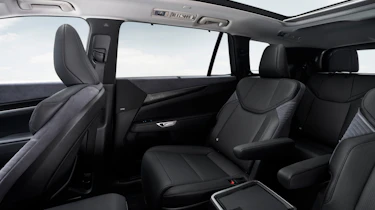Lexus TZ - mid-row seats