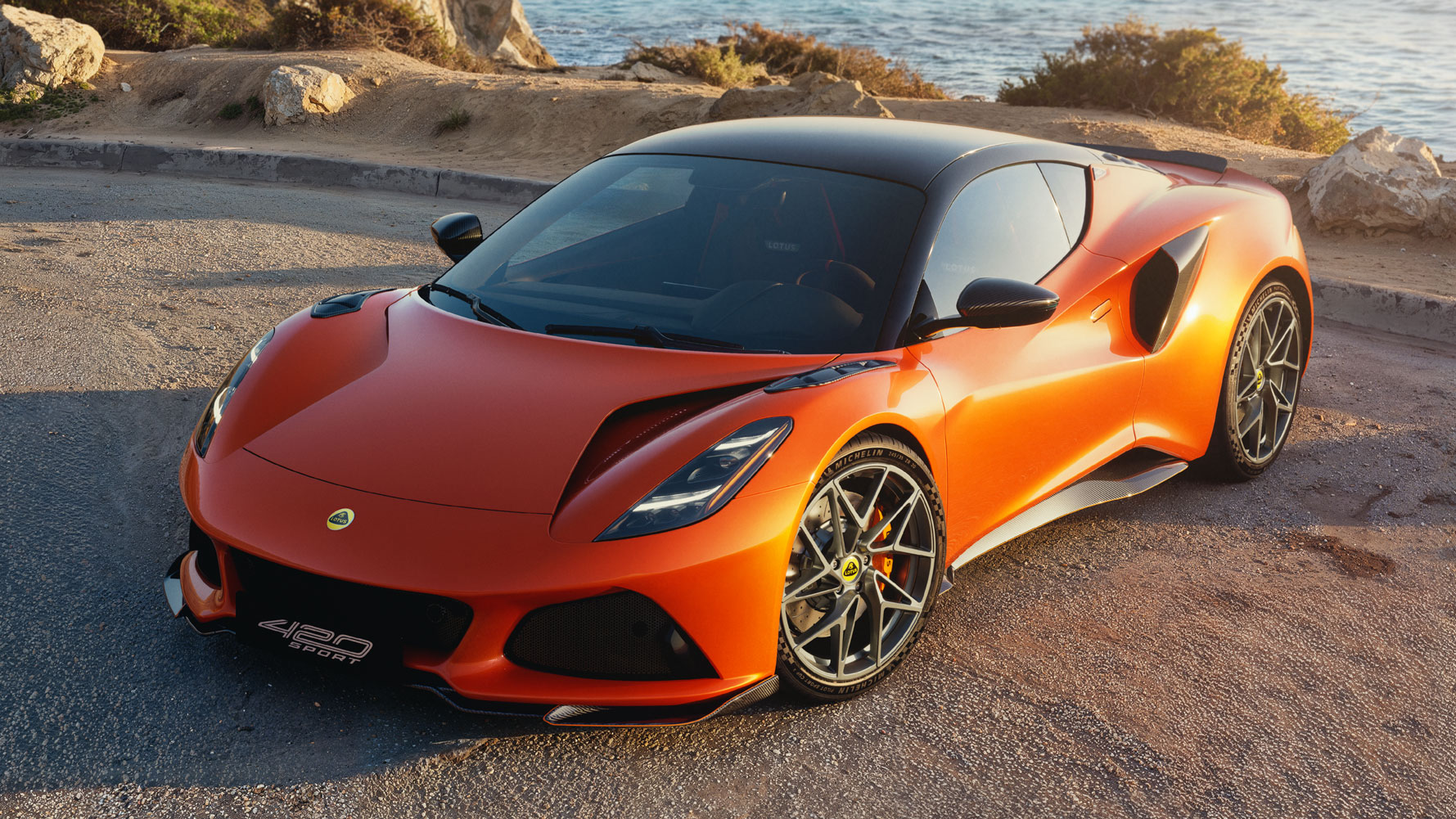 Lotus Emira 420 Sport - front