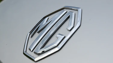 MG4 Urban - MG badge