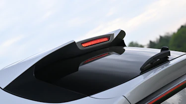 MG4 Urban - rear spoiler