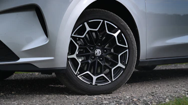 MG4 Urban - wheel