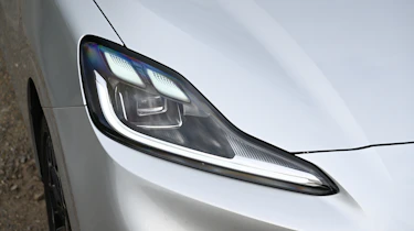 MG4 Urban - headlight