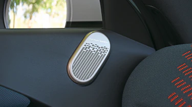MINI Aceman SE Exclusive - speaker