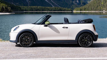 MINI Cooper Convertible S Paul Smith Edition - side profile