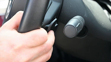 Mazda CX-80 Homura Plus - flappy paddles