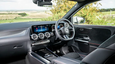 Mercedes GLA - interior