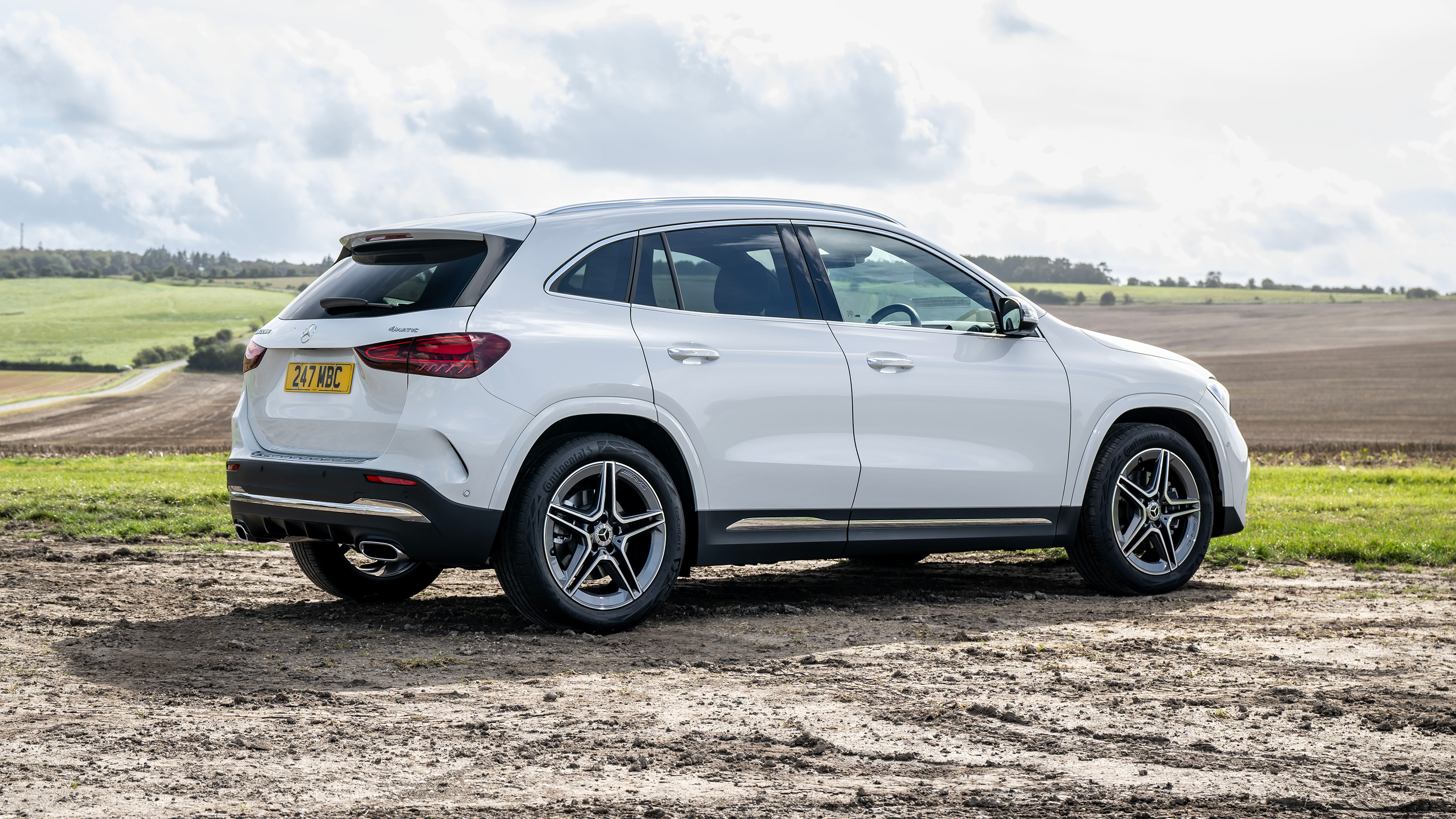 Mercedes GLA - rear static