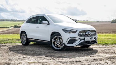 Mercedes GLA - front static