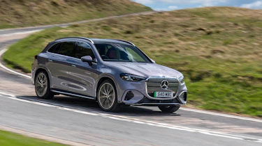 Mercedes GLC Electric - side action