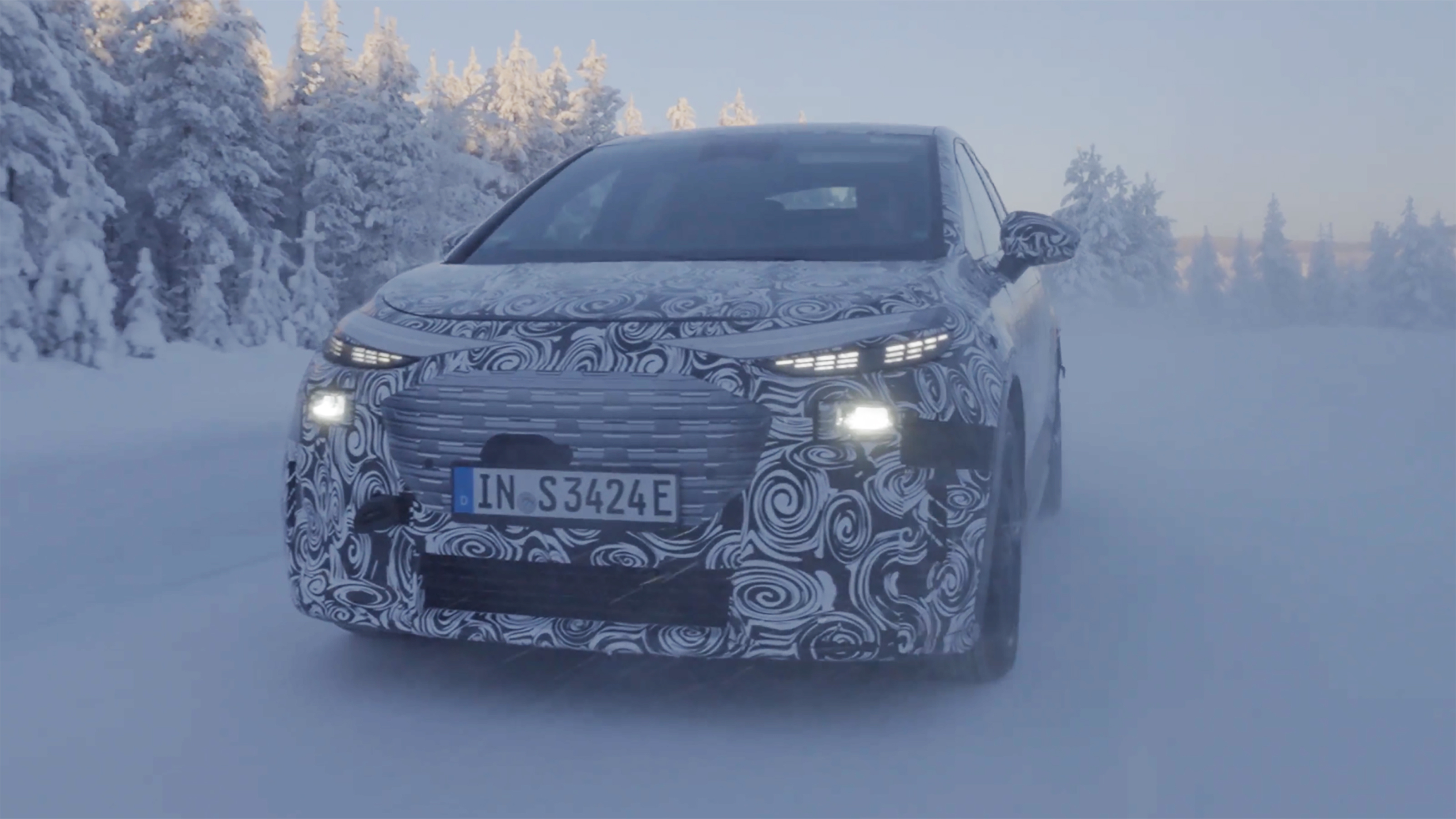 Audi A2 e-tron - front angled