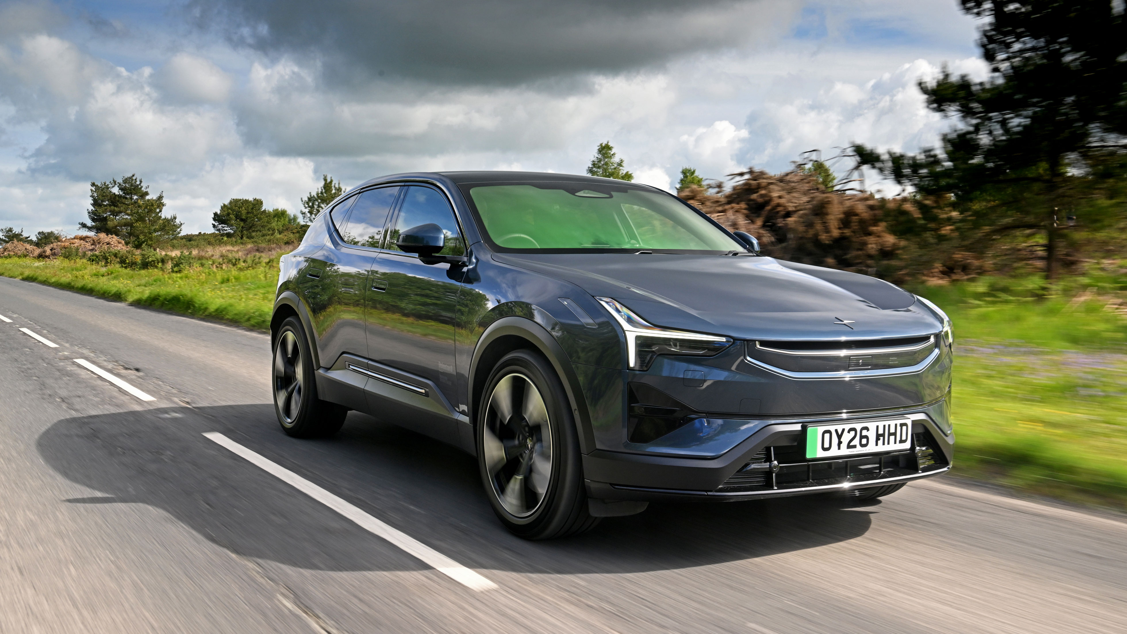Polestar 3 - front action