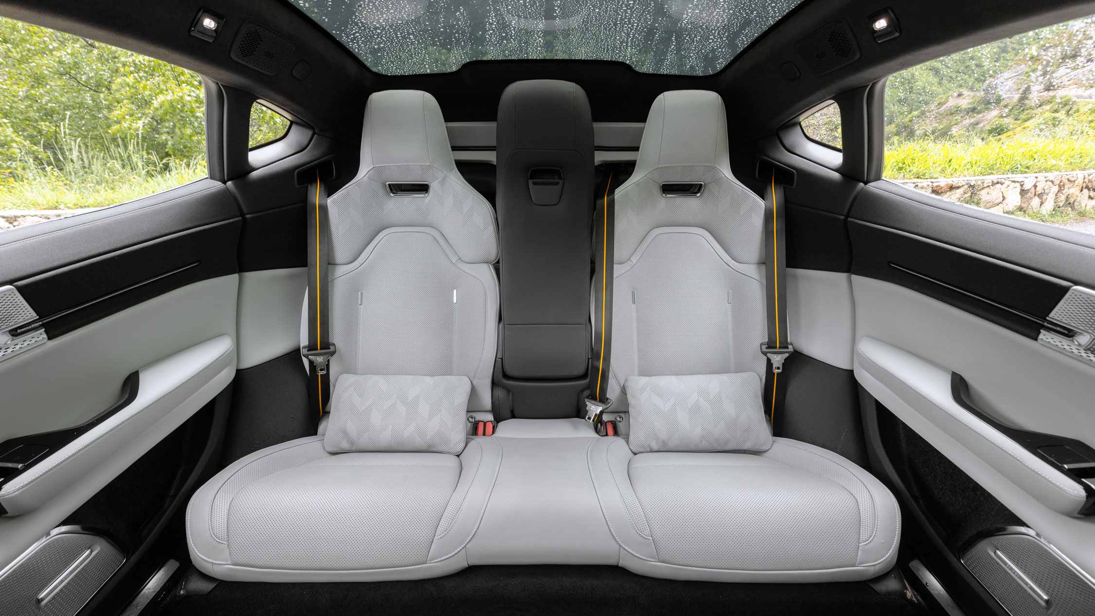 Polestar 5 - seats