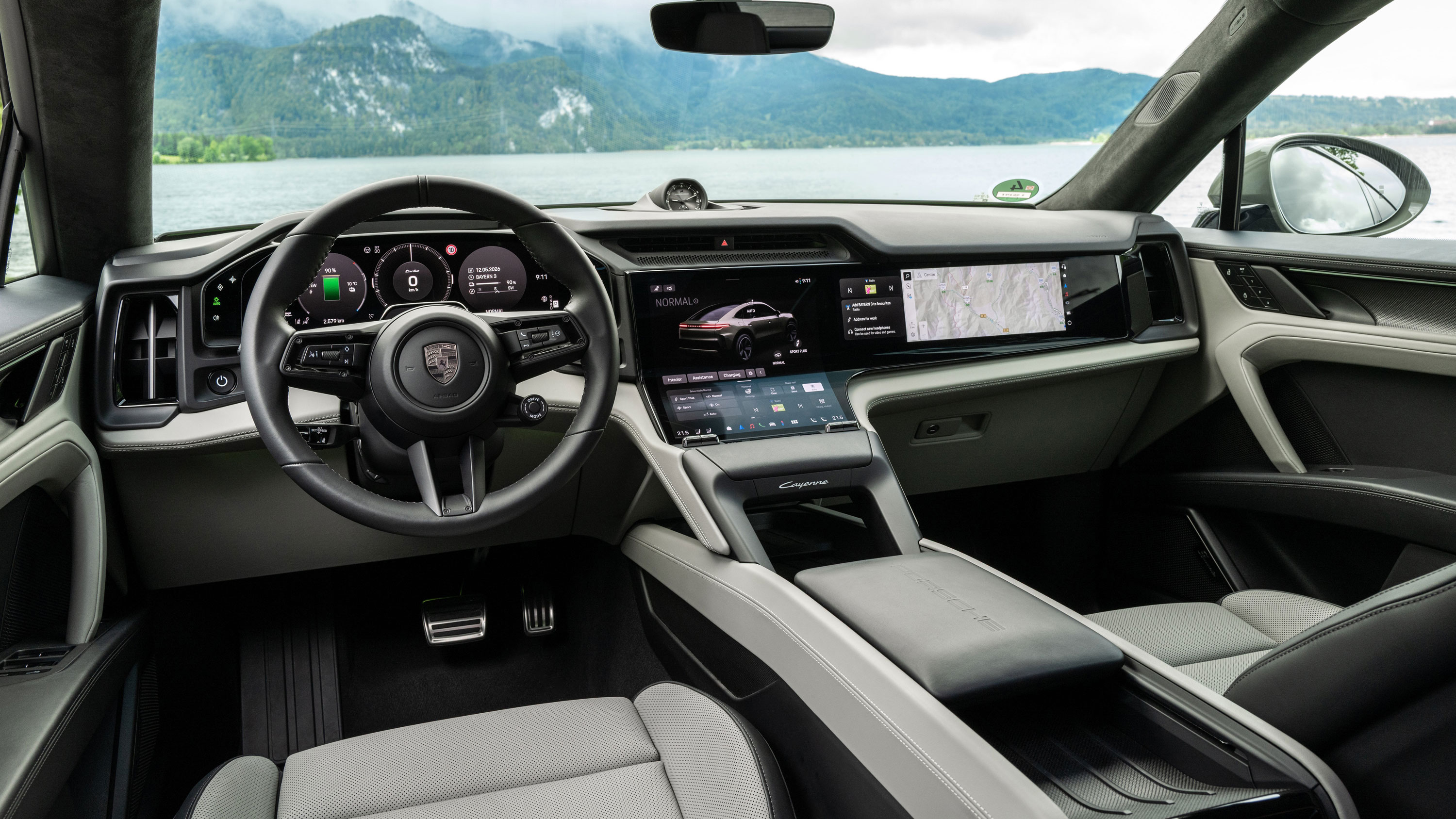 Porsche Cayenne Coupe - dash