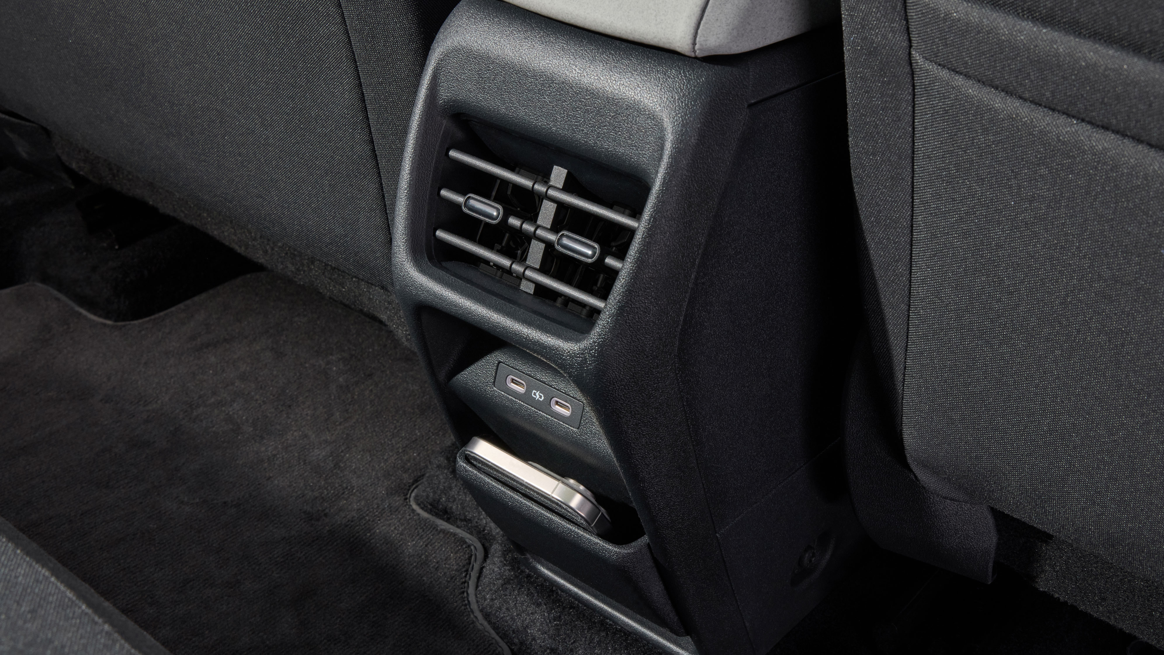 Skoda Epiq - rear controls