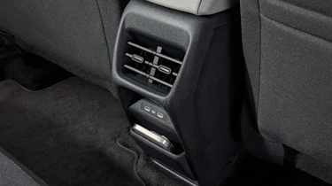 Skoda Epiq - rear controls