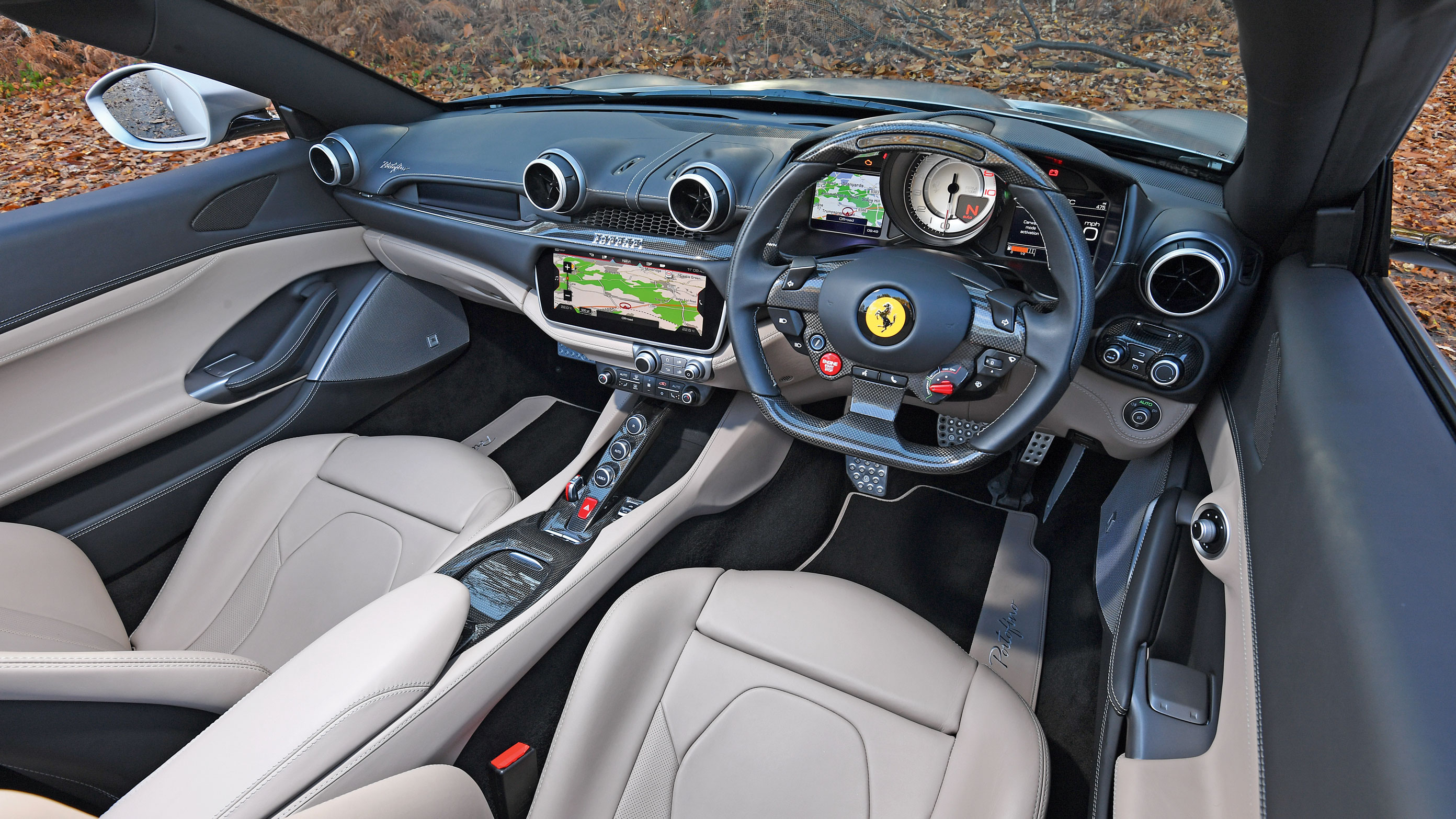 Used Ferrari Portofino - dash