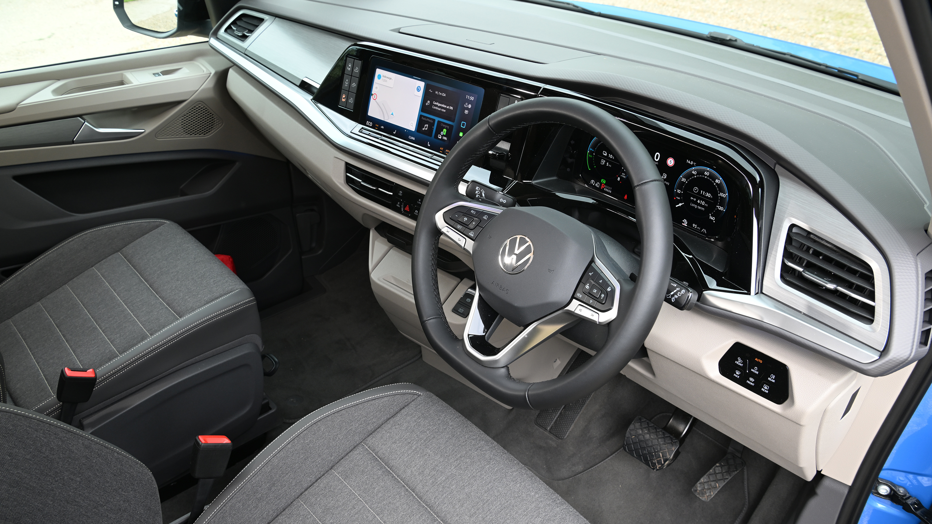 Volkswagen California eHybrid - dashboard