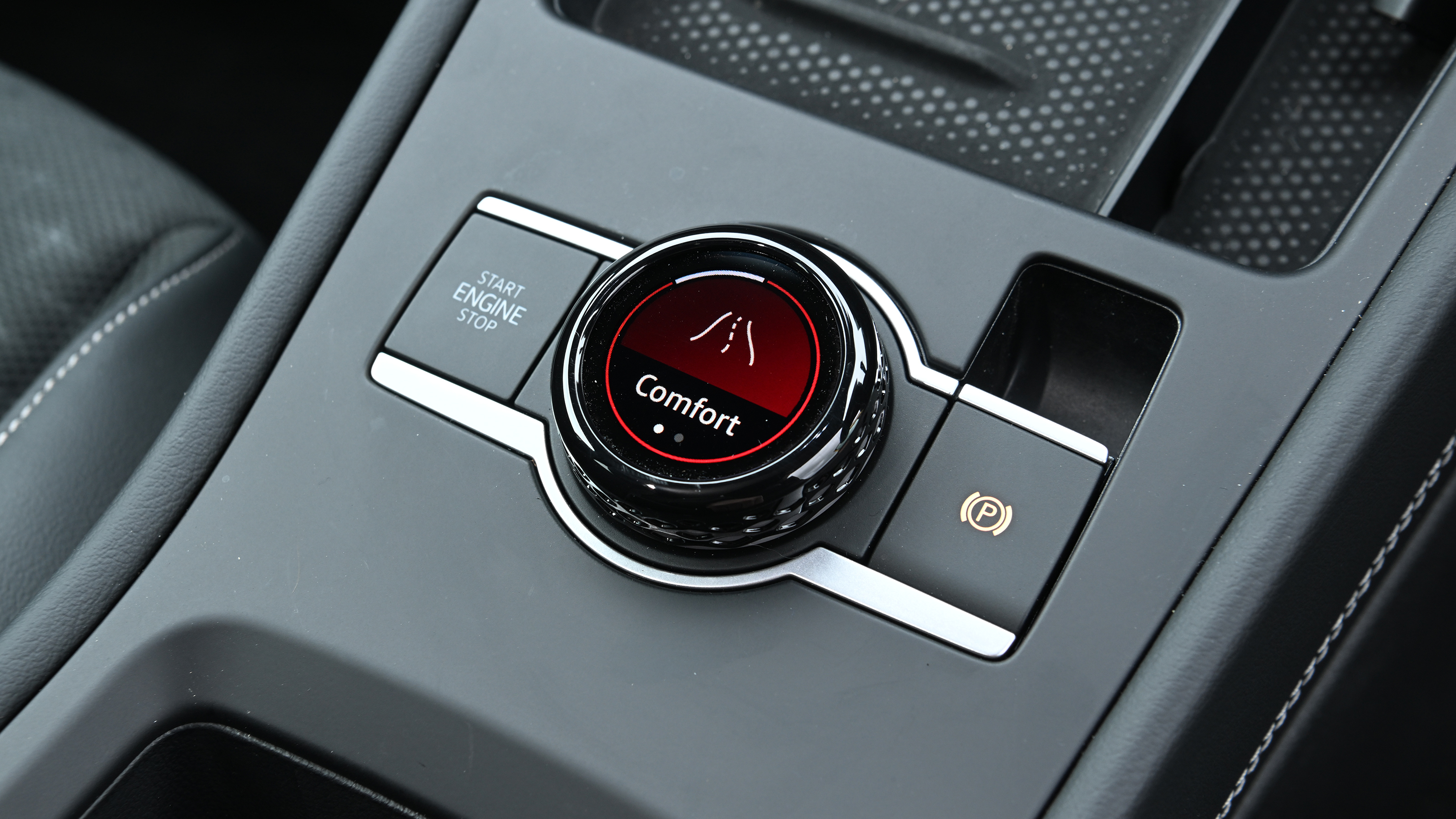 Volkswagen T-Roc - drive mode rotary control