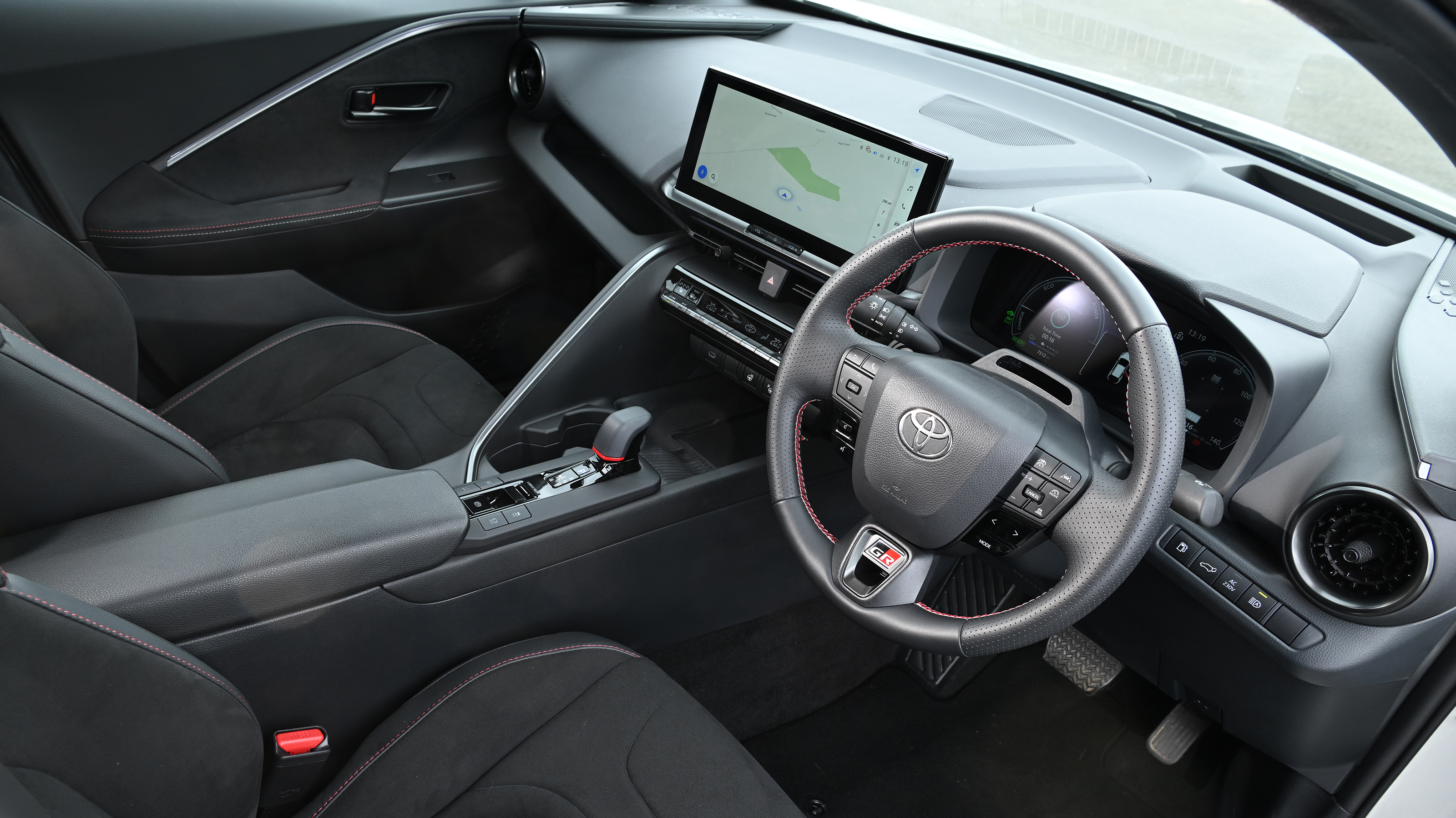 Toyota C-HR - dashboard