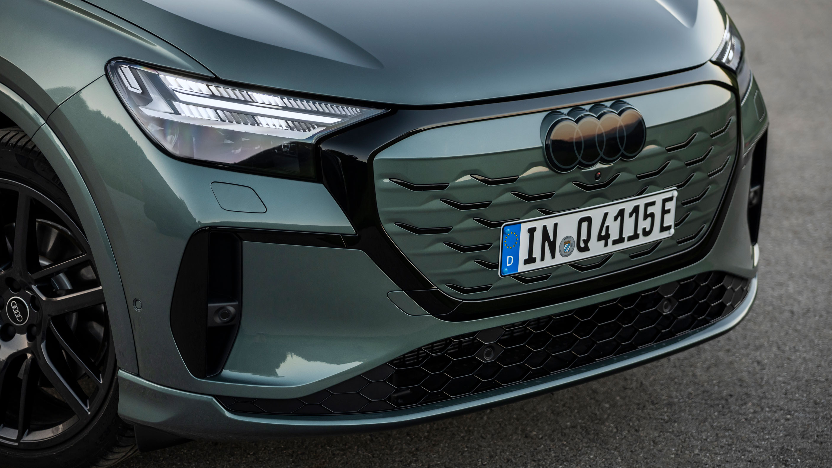 Audi Q4 e-tron Sportback - front detail