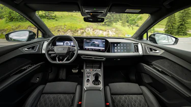 Audi Q4 e-tron Sportback - cabin