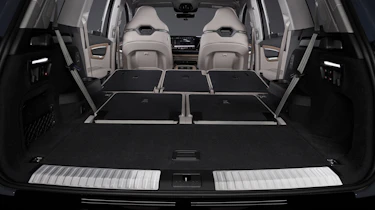 Audi Q7 - boot seats down