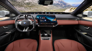 BMW i3 50 xDrive - interior