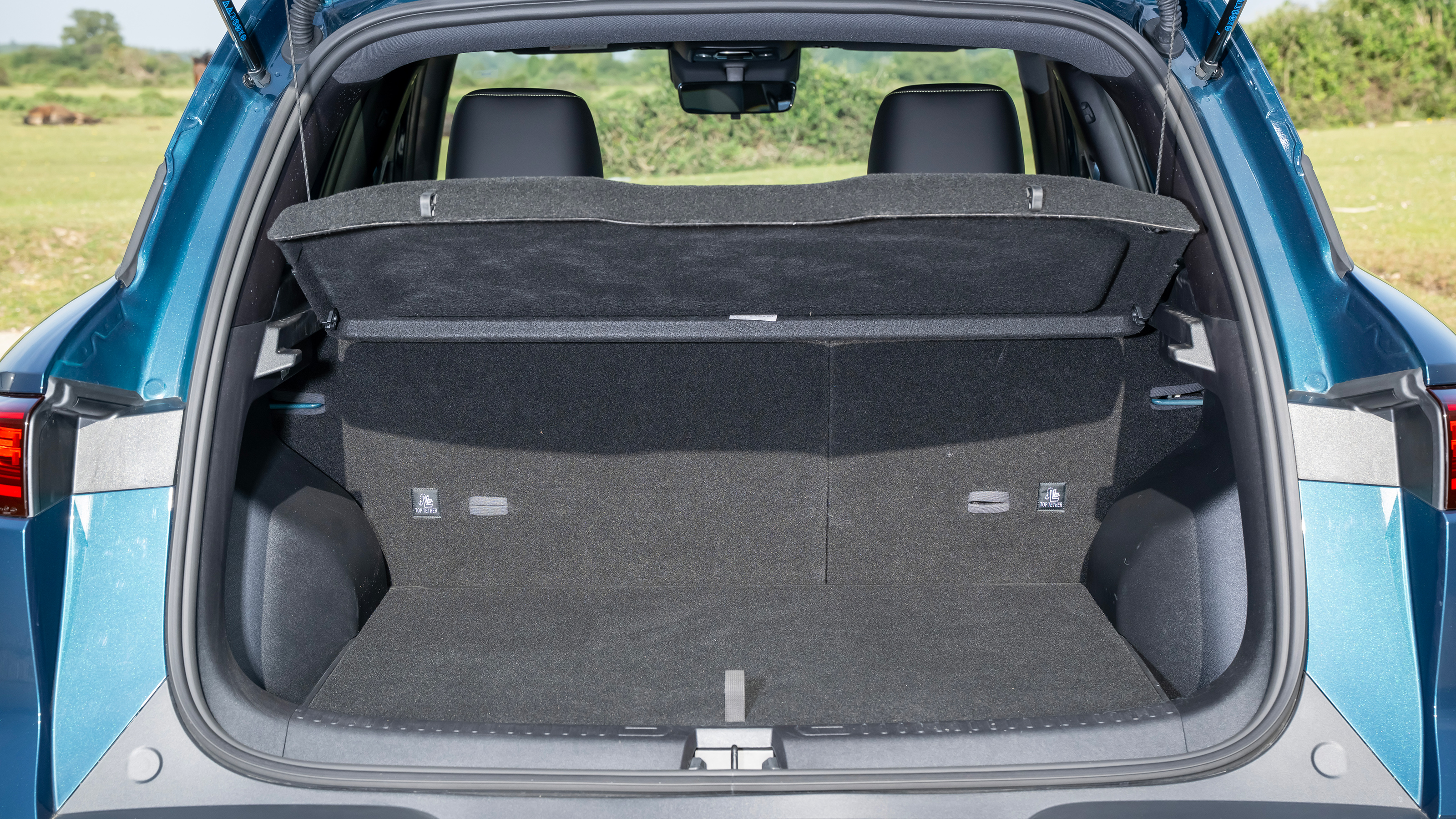 BYD Atto 2 DM-i - boot