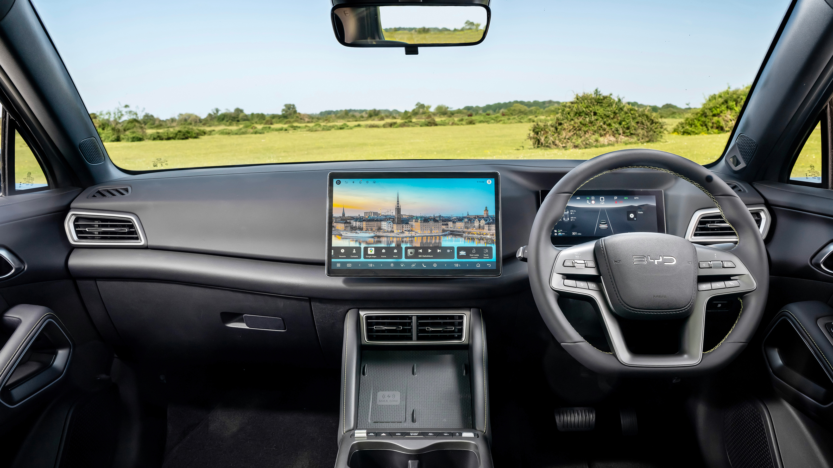BYD Atto 2 DM-i - dashboard