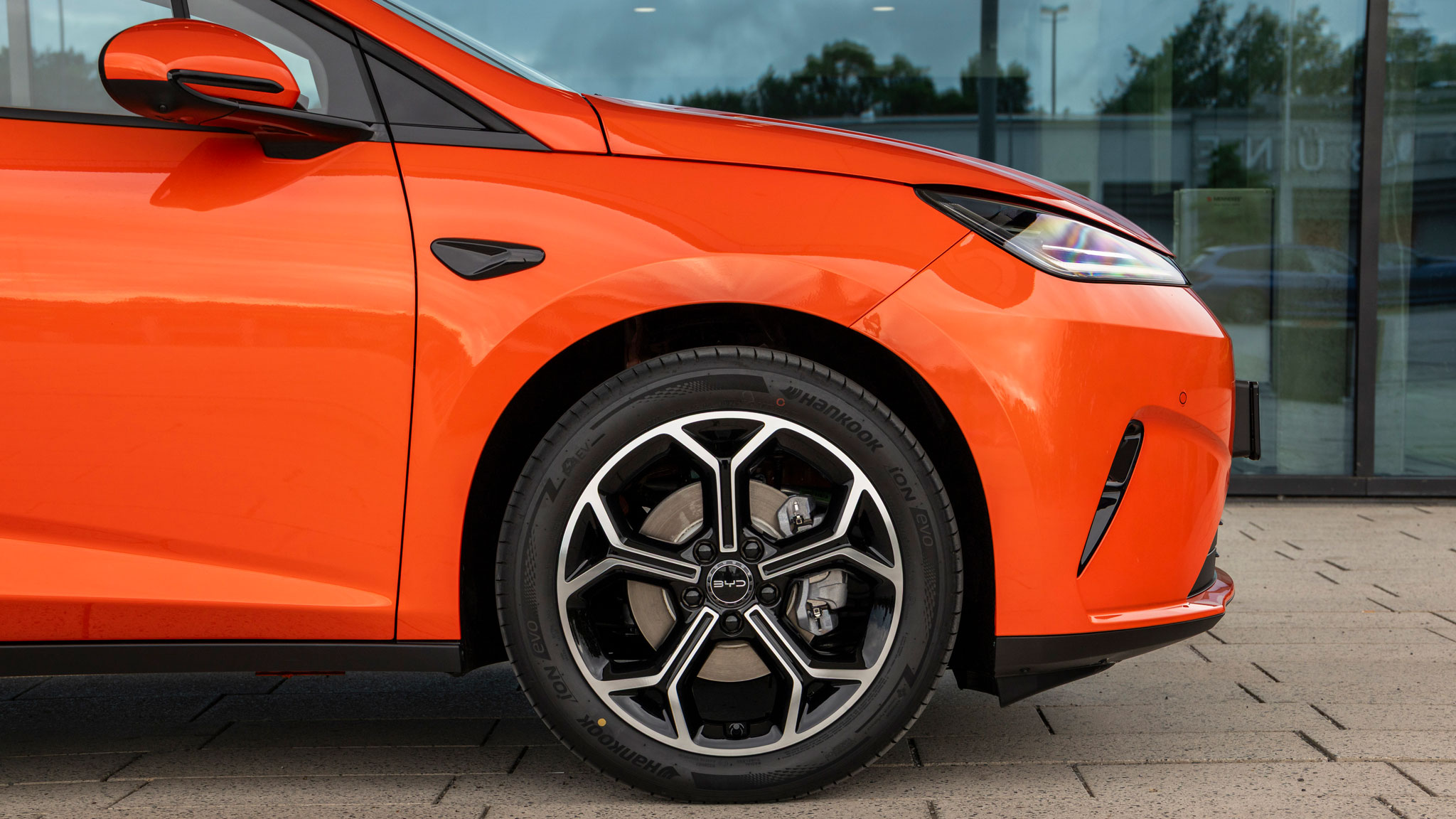 BYD Dolphin G - wheel