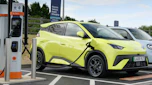 BYD Dolphin Surf charging