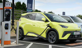 BYD Dolphin Surf charging