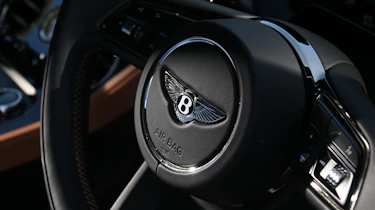 Bentley Continental GT S - steering wheel