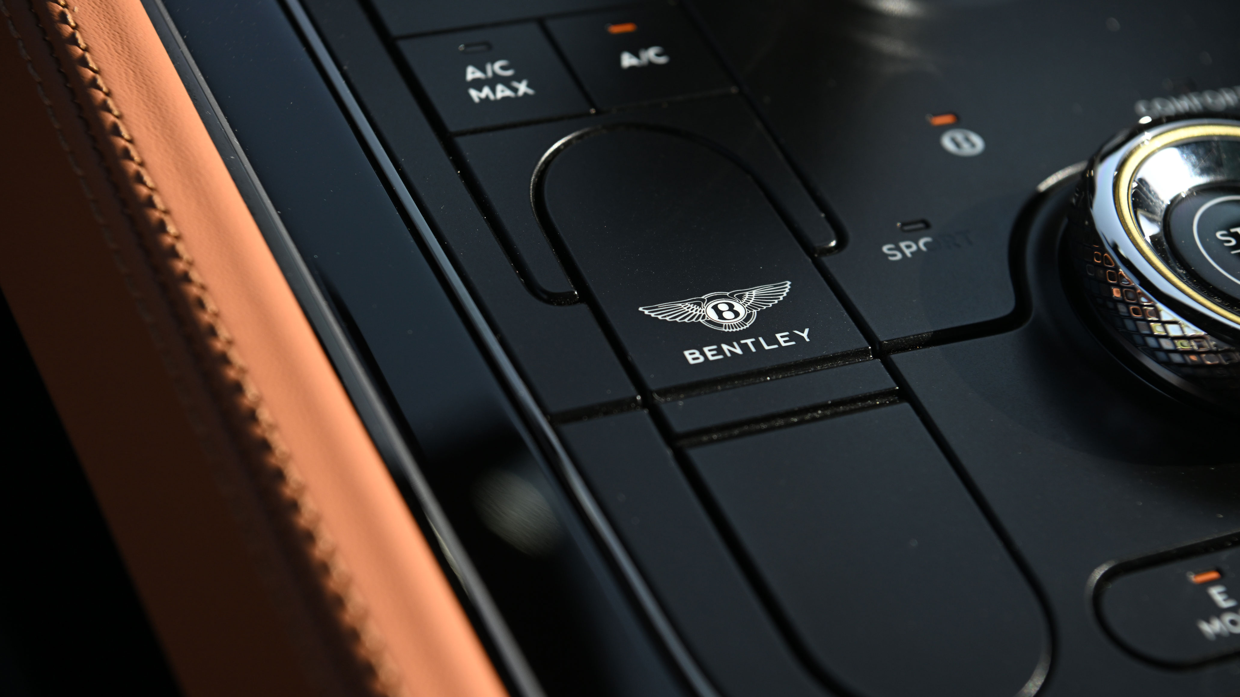 Bentley Continental GT S - Bentley button