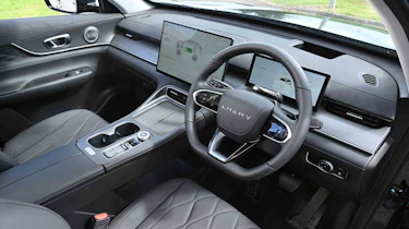 Chery Tiggo 8 - interior